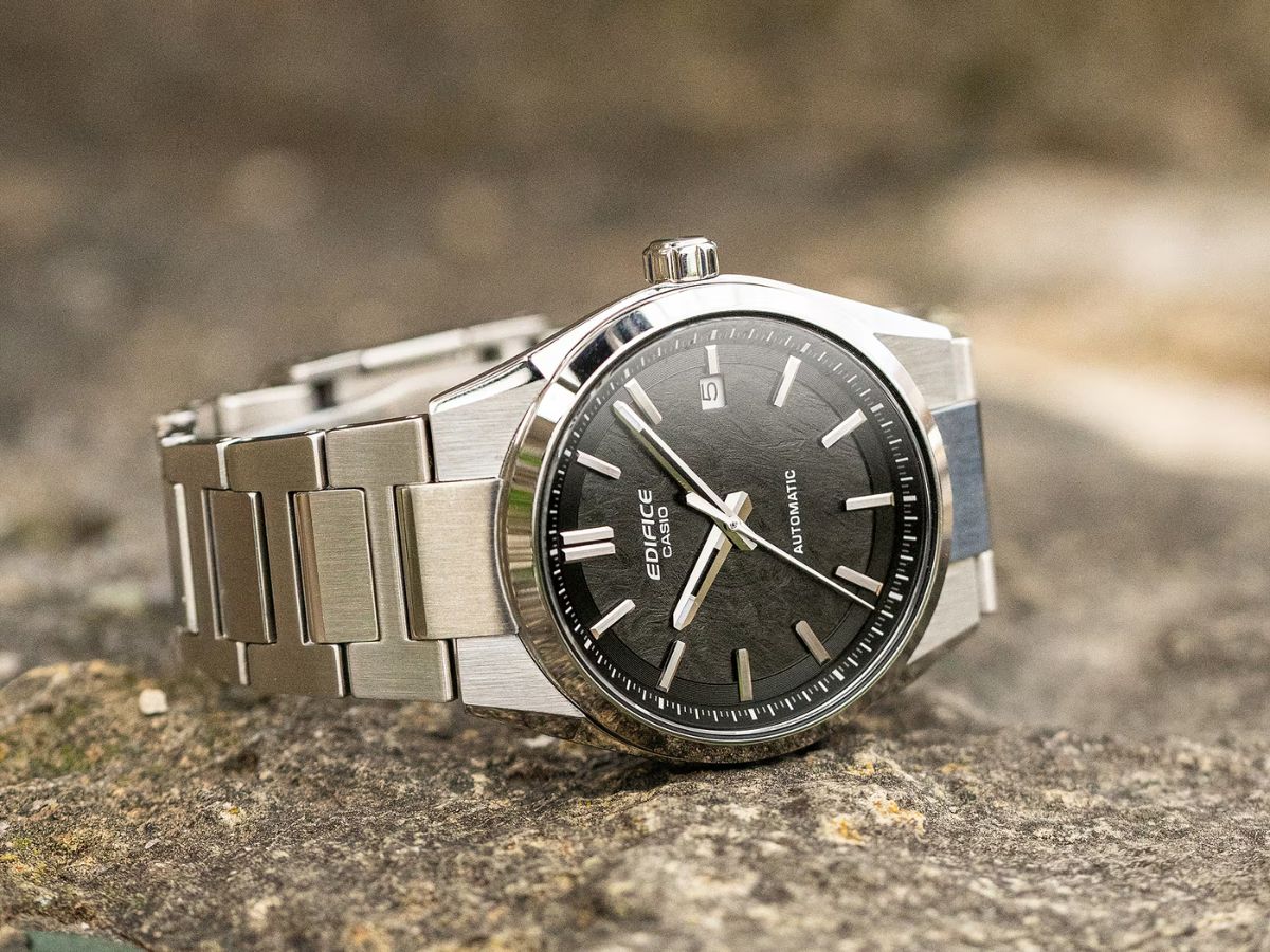 Casio Edifice EFK-110D Mekanik Saatler İngiltere'de Satışta