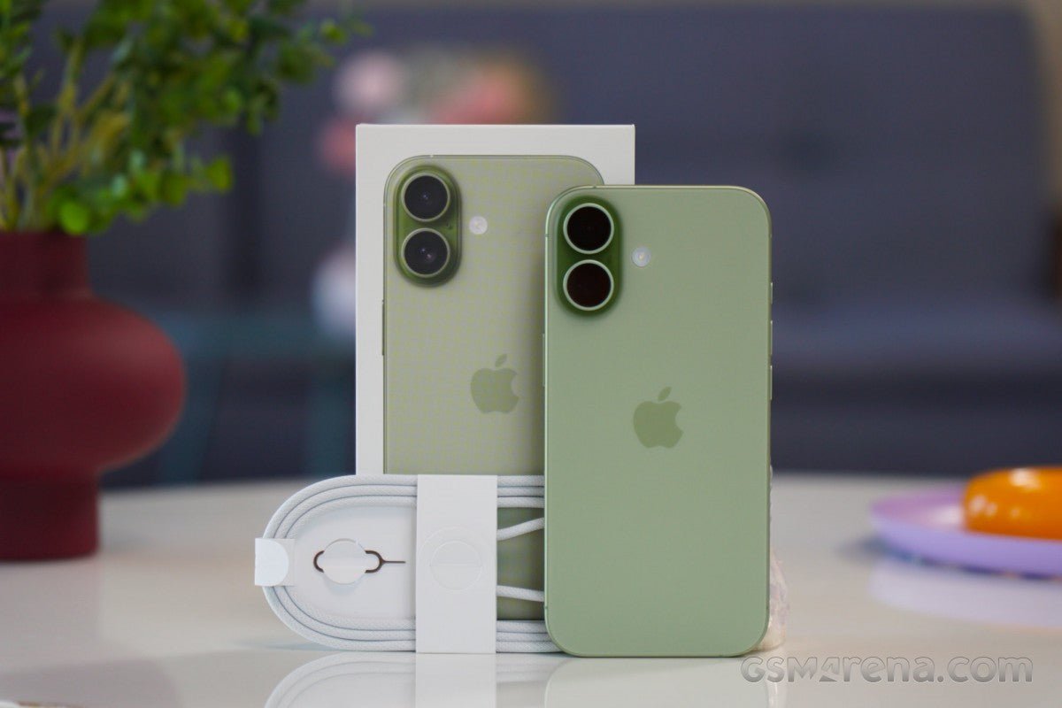 Apple iPhone 17 inceleme için geldi