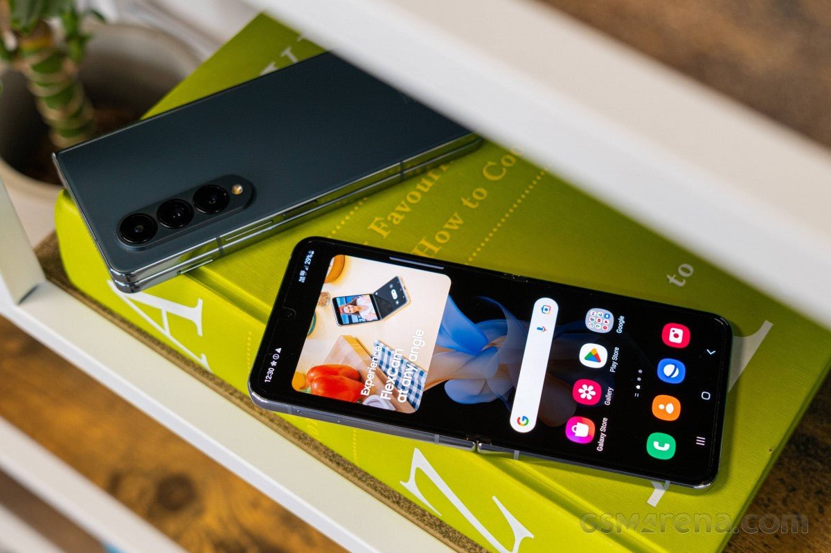Galaxy Z Fold4, Z Flip4, Z Fold5, Z Flip5 ve S23 FE için Android 15 ile birlikte One UI 7 geliyor