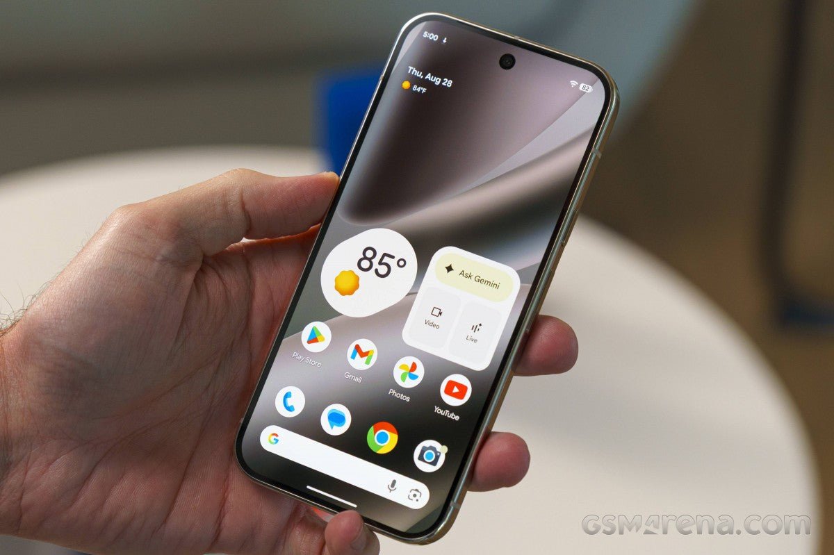 Google Pixel 11 serisinin artık MediaTek'ten yeni bir modem içereceği söylentiler arasında