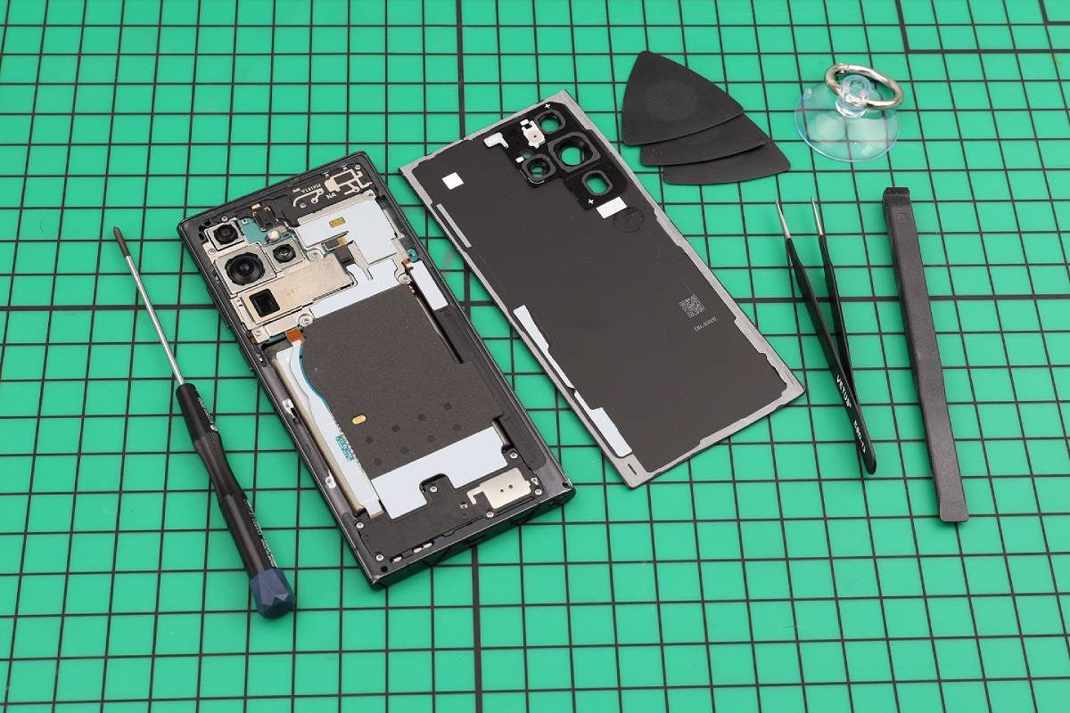 Samsung Akıllı Telefon Tamir Fiyatlarını Artırıyor (2026)