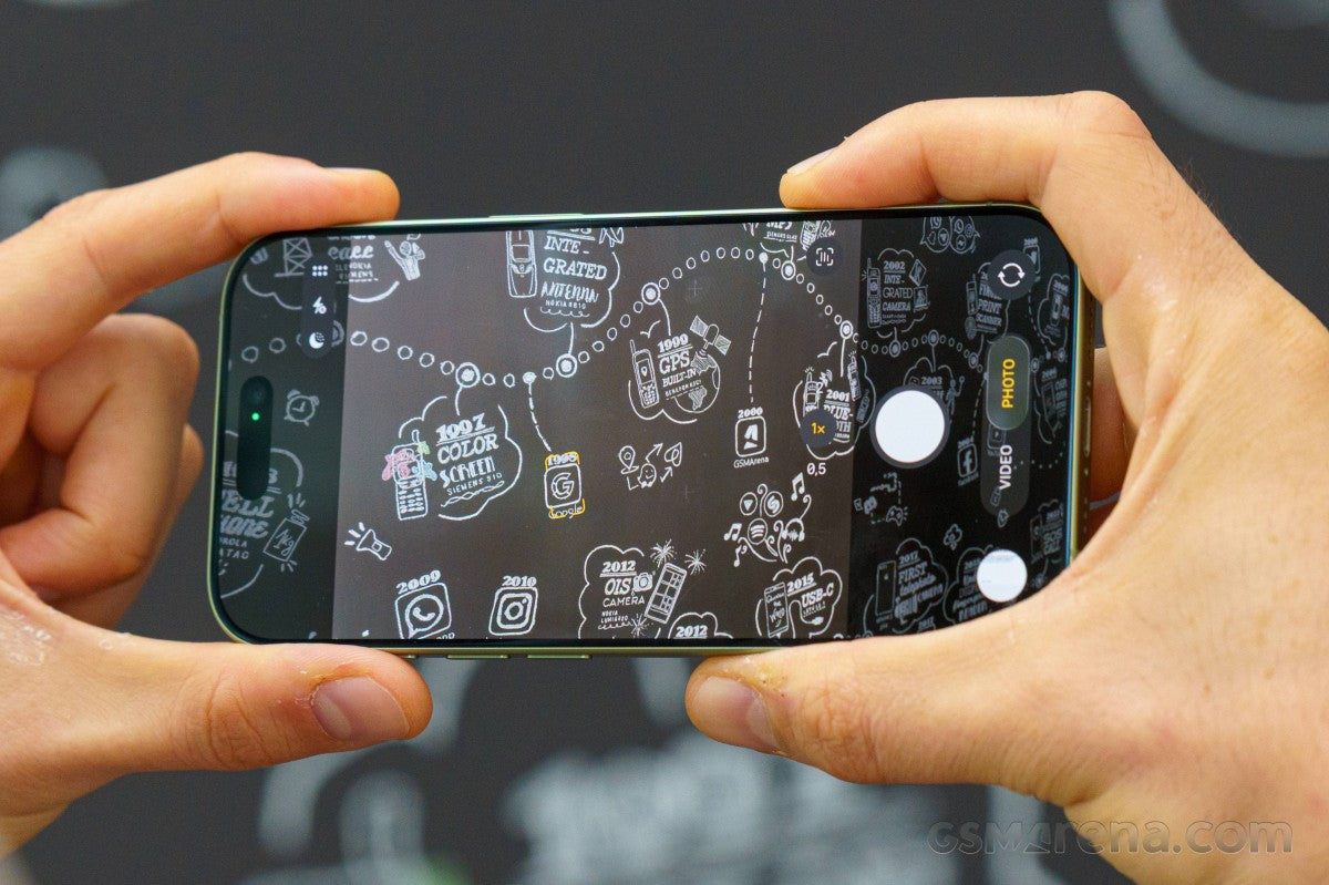 Counterpoint: Avrupa'da Akıllı Telefon Sevkiyatları 2025'in 4. çeyreğinde ılımlı bir büyüme gördü, ancak zor zamanlar önümüzde duruyor