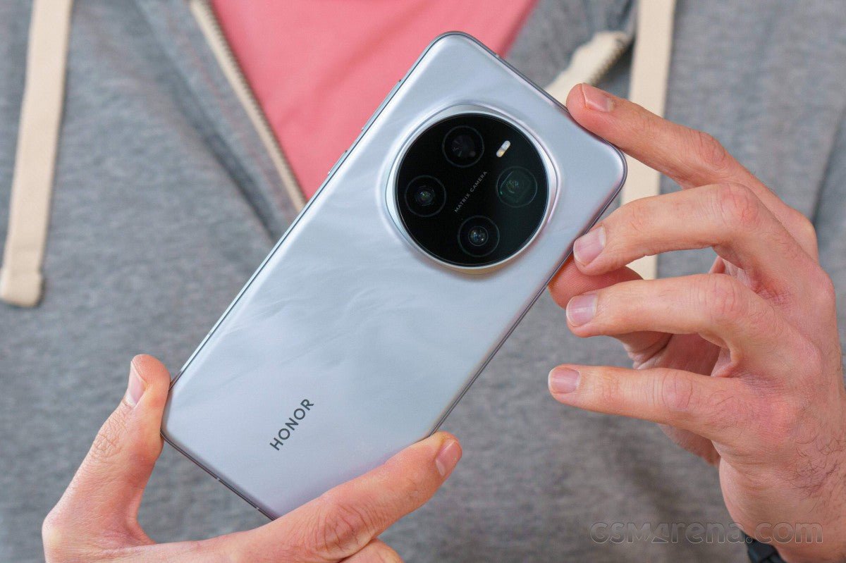 Honor Magic8 serisinin ekim ortasına kadar geleceği iddia ediliyor