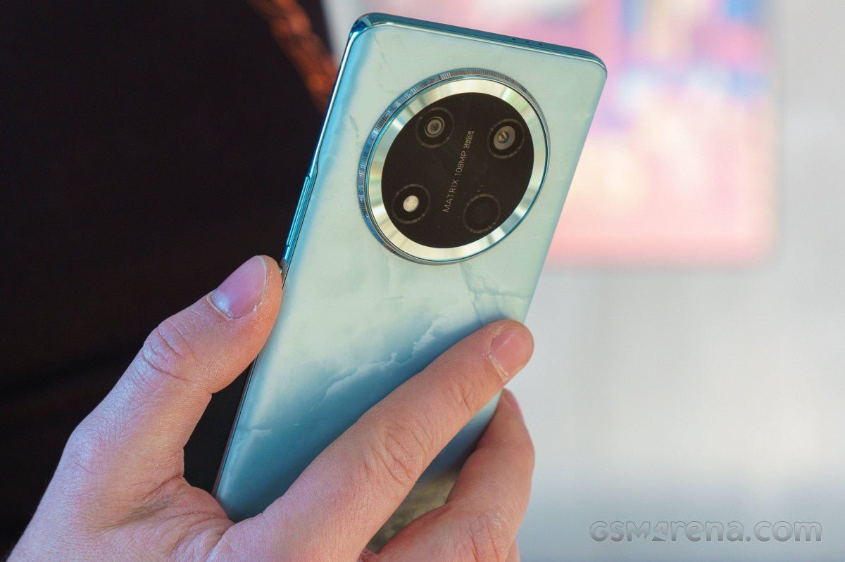 Honor'ın 8.000 mAh bataryalı telefonu yeni bir serinin parçası olacak, işte adı