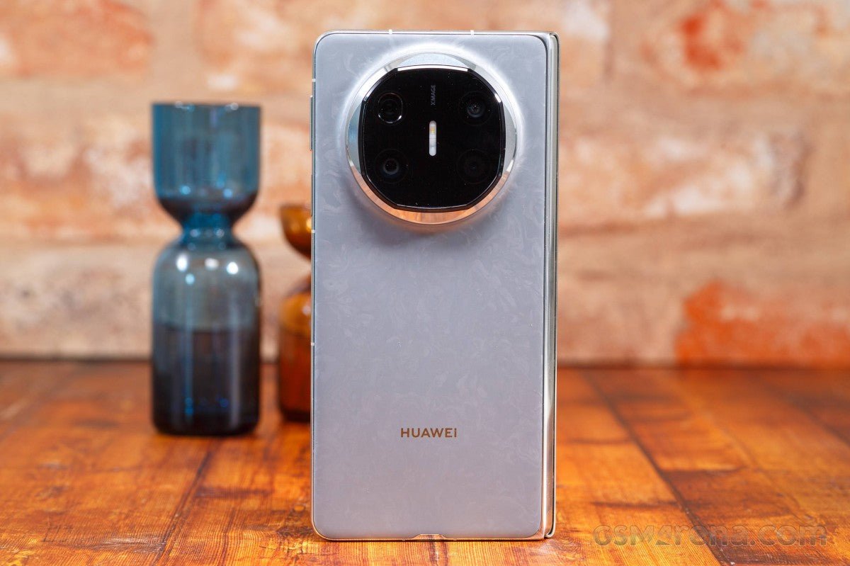 Huawei Mate X7'nin ne zaman piyasaya sürüleceği dedikodulara göre belli oldu