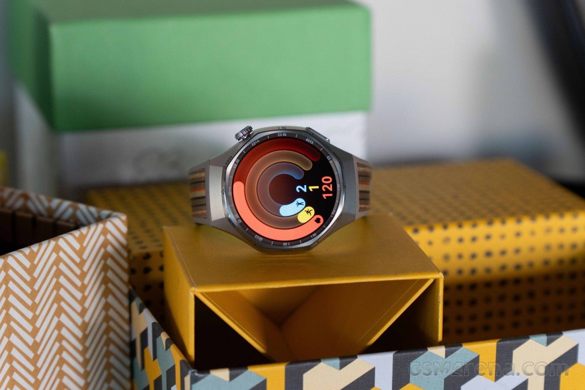 Huawei Watch GT 6 Pro inceleme için elimizde