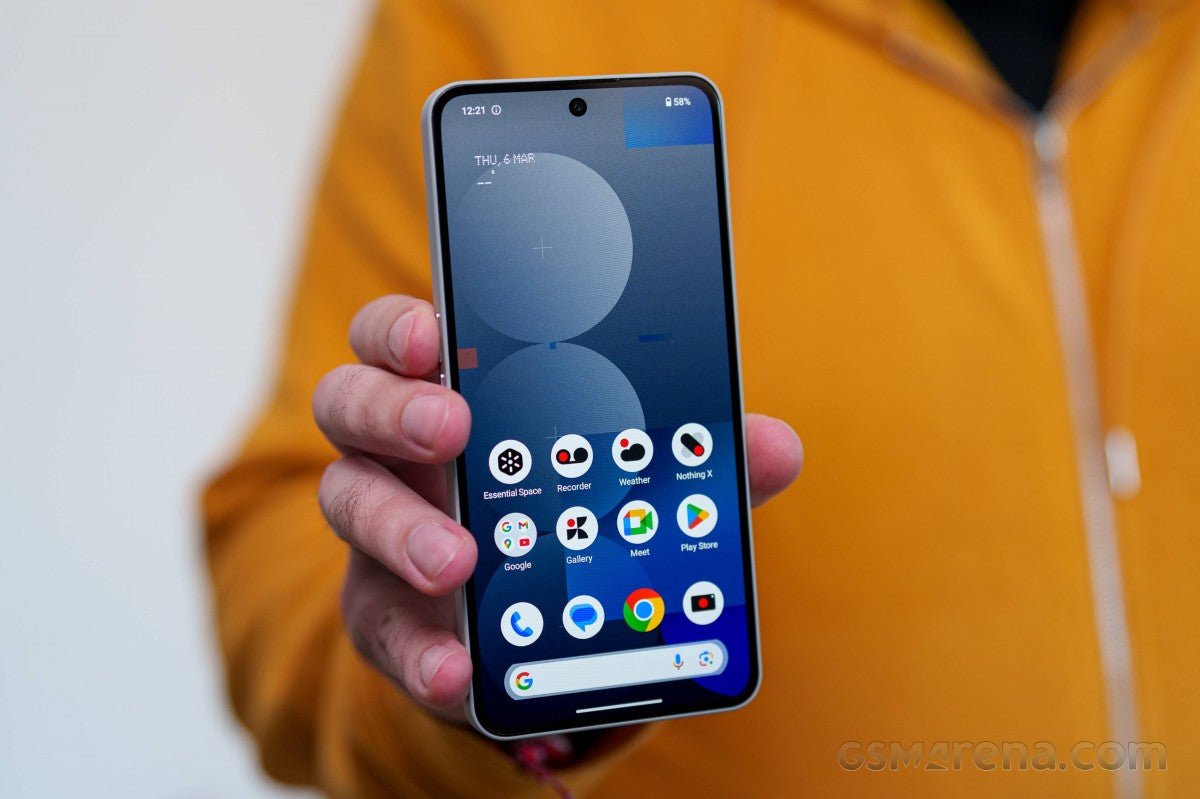 Nothing Phone (4a) serisinin depolama alanında iyileştirmeler yapılacak, muhtemelen fiyatlar artacak