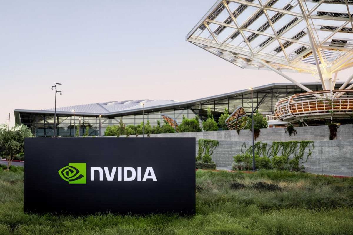 Nvidia, bir yapay zeka çip ihracat yasağı sonrasında 5.5 milyar dolarlık bir kayıp yaşıyor