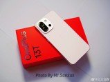 OnePlus 13T'in canlı fotoğrafları internet ortaya çıktı
