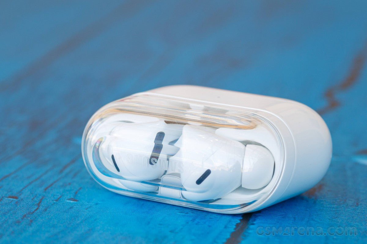 Samsung Galaxy Buds4 ve Buds4 Pro'nun biraz daha büyük bir pil ile gelecek