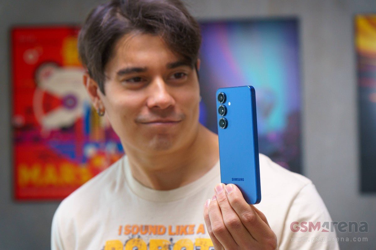 Samsung Galaxy S26 Pro modeli de bir batarya yükseltmesi alıyor, sadece S26 Edge değil