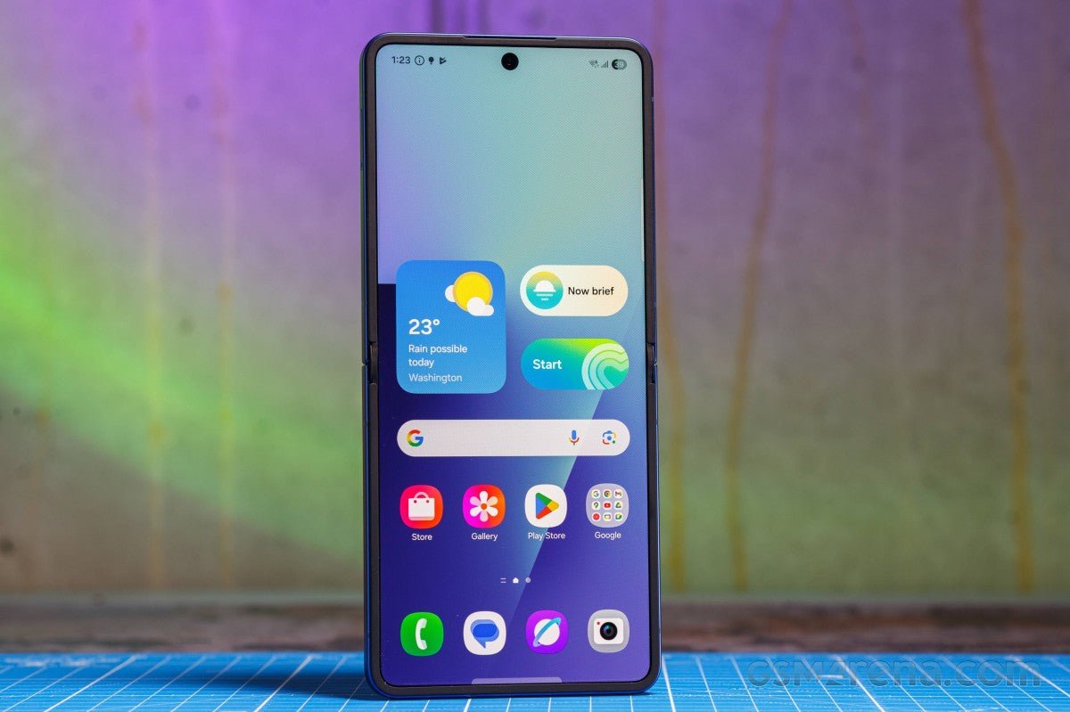 Samsung Galaxy Z Flip8, Exynos 2600 yongasını kullanacak. 

(Note: "SoC" stands for "System on a Chip" and is commonly translated as "yonga seti" in Turkish.)