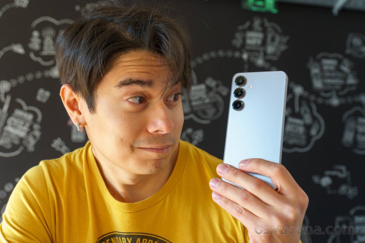 Samsung nihayetinde Galaxy S26+'yı piyasaya sürebilir