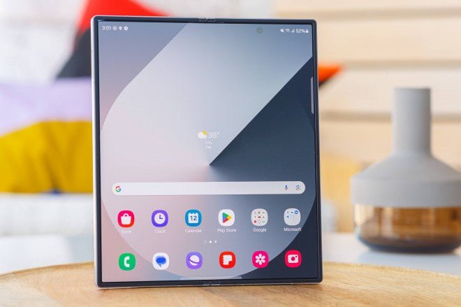 Sızıntı uzmanı, iPhone Fold'un ekran özelliklerini detaylandırıyor