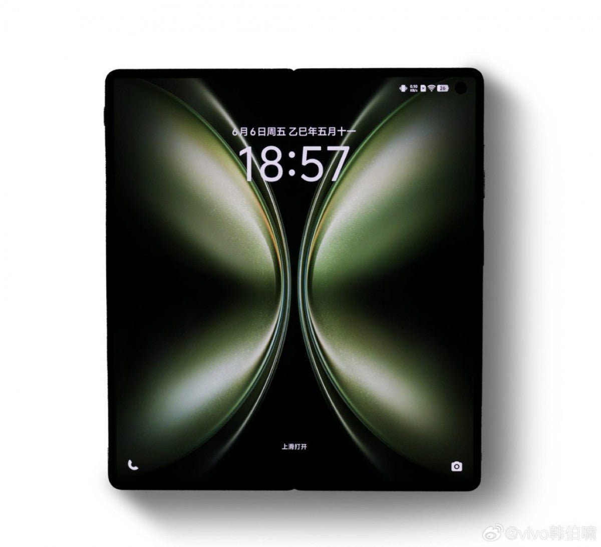vivo X Fold5 resmi görüntü ve bazı ekran özellikleri ile bir kez daha ipucu verildi