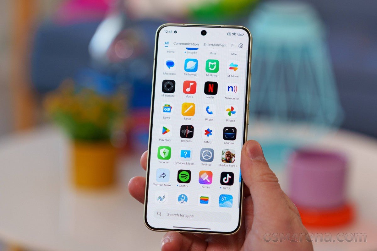 Xiaomi 16, boyutuna göre en iyi küçük ekranı ve en büyük bataryayı sunacak
